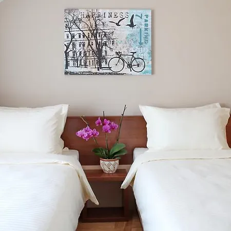 Hotel Garni Tema Nova 3*