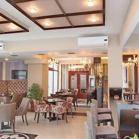 Hotel Garni Tema Nova