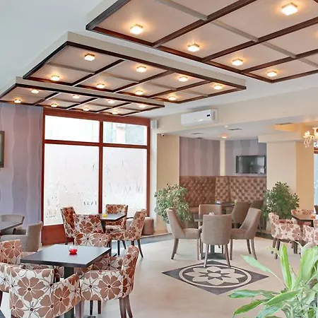Garni Tema Nova 3*